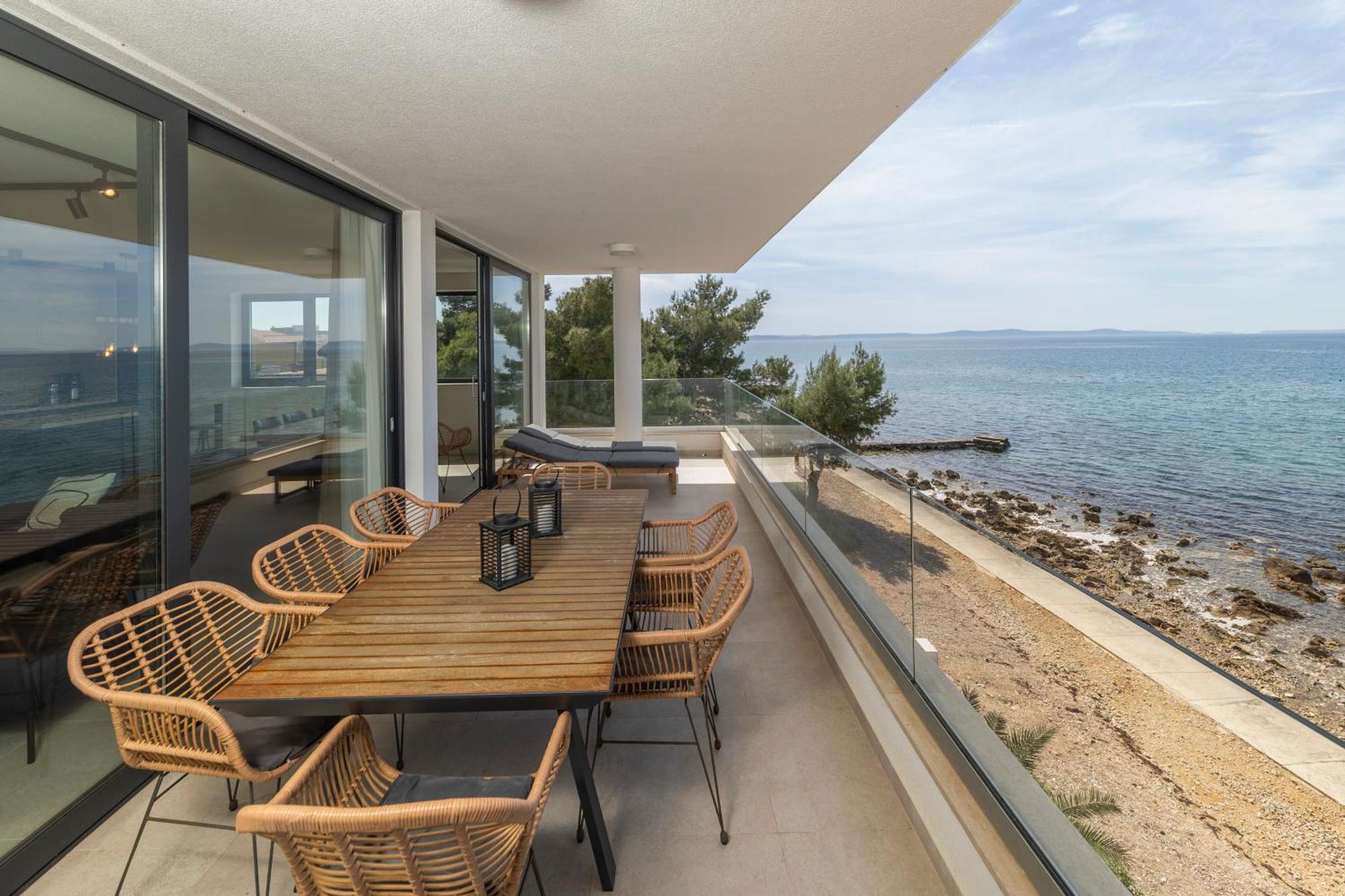 Aqua Blue By Belmont Realty Apartment Привлака Екстериор снимка