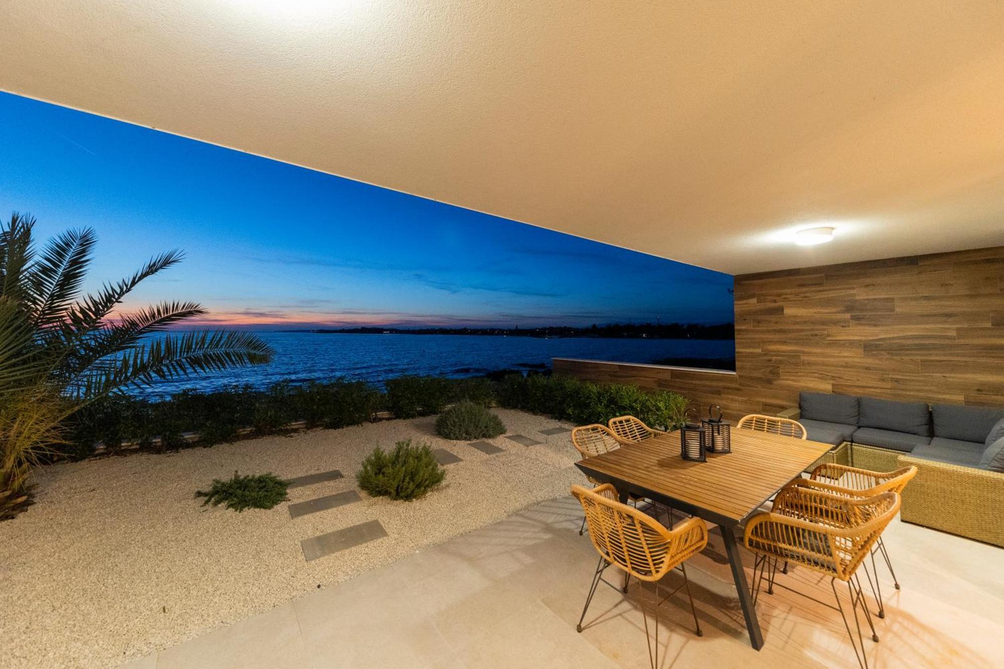 Aqua Blue By Belmont Realty Apartment Привлака Екстериор снимка