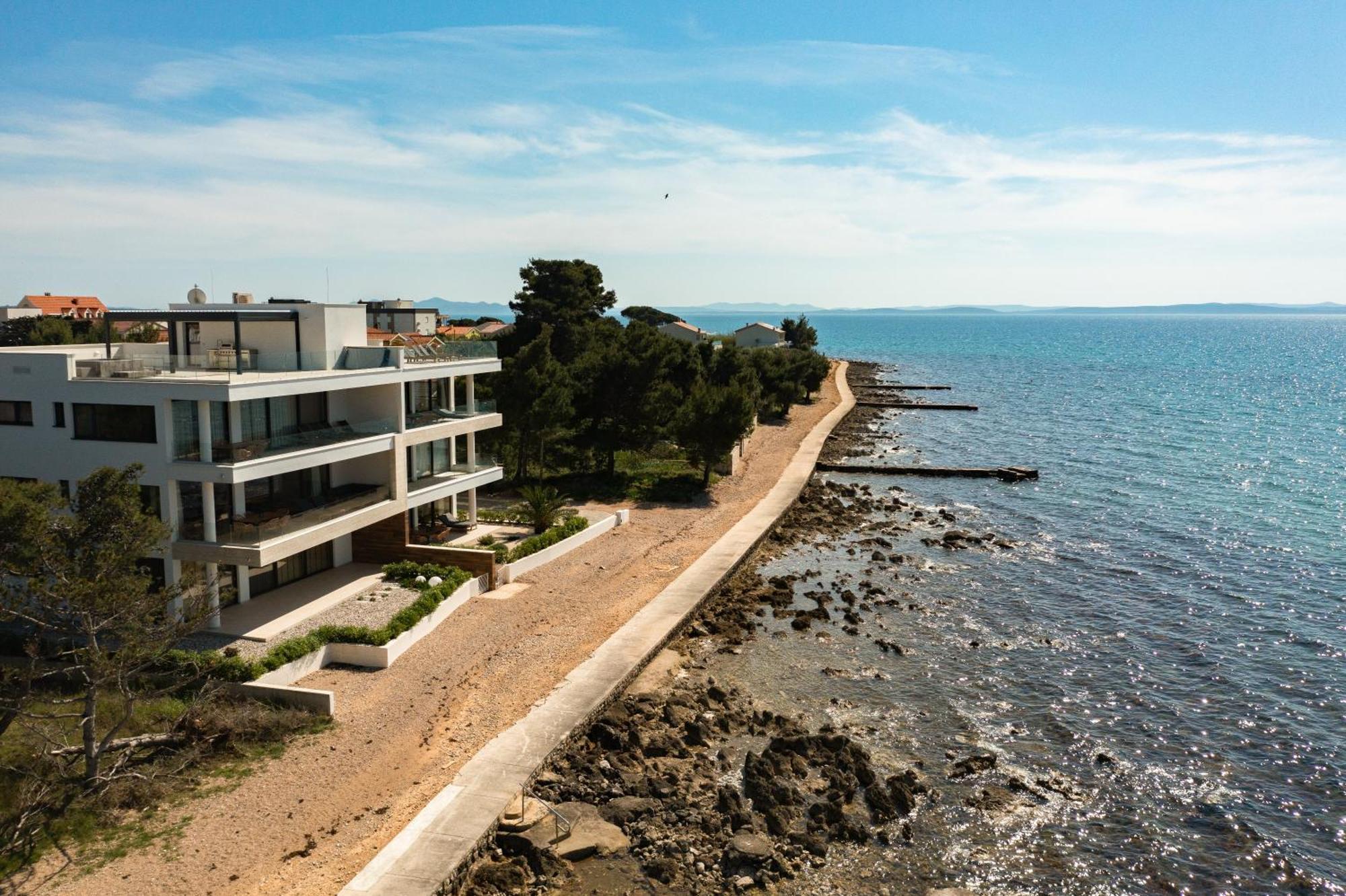 Aqua Blue By Belmont Realty Apartment Привлака Екстериор снимка